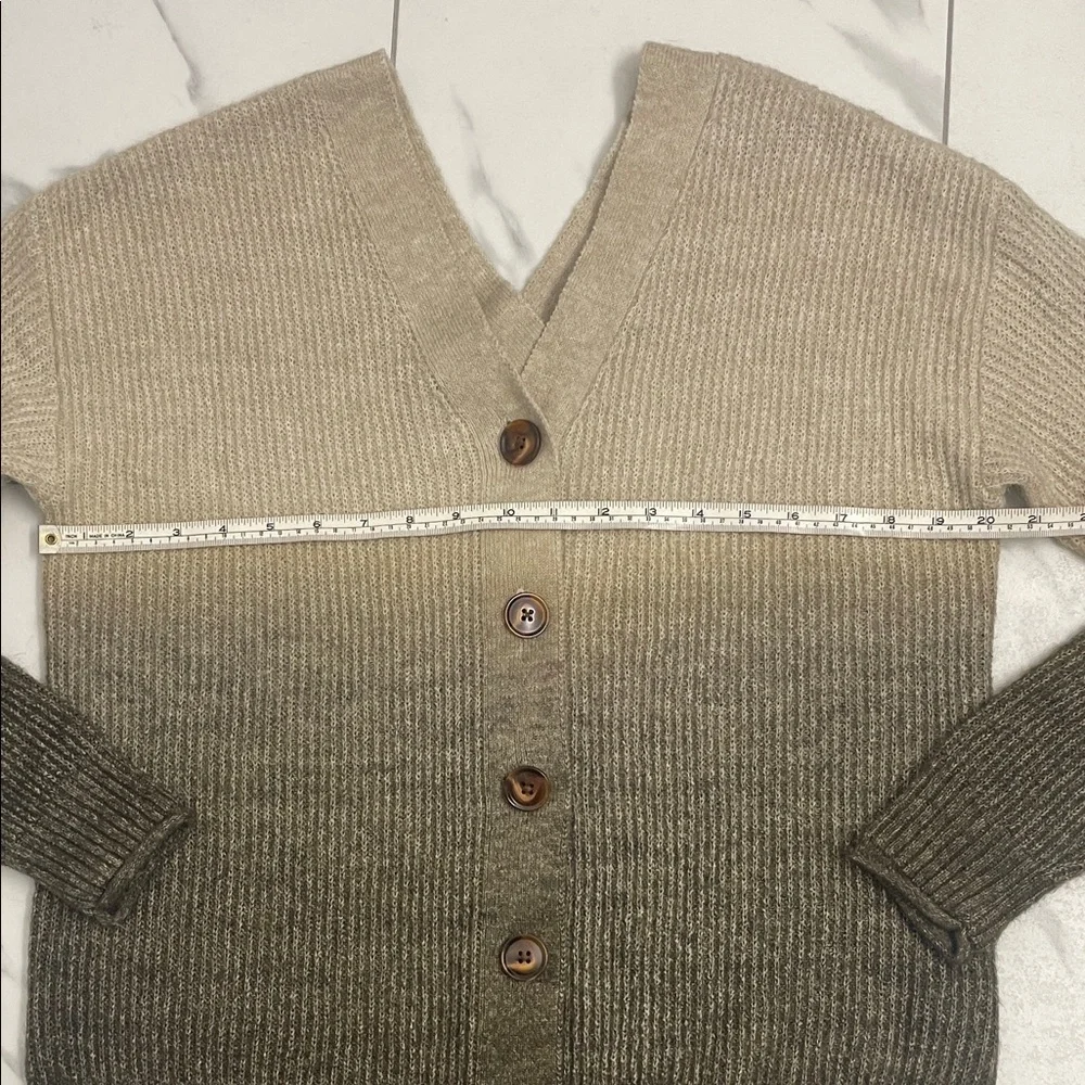 Charlie B Reversible Front Back Sweater Cardigan Ombré Green (Pine) Sz M - Picture 11 of 14